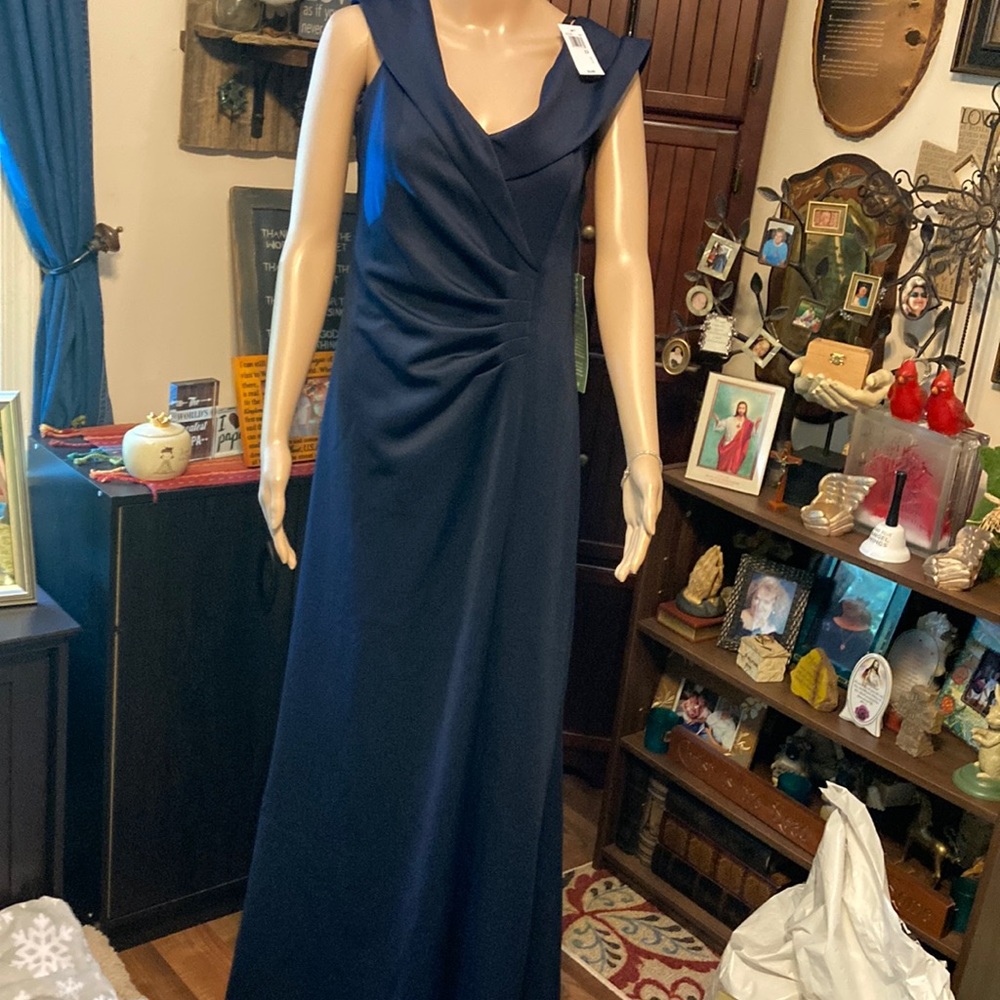 DJ-JAZ Jc Penny NWT formal gown navy size 12